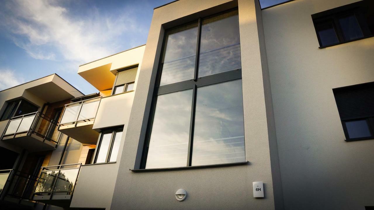 Apartament Olimp ゴジュフ・ヴィエルコポルスキ エクステリア 写真
